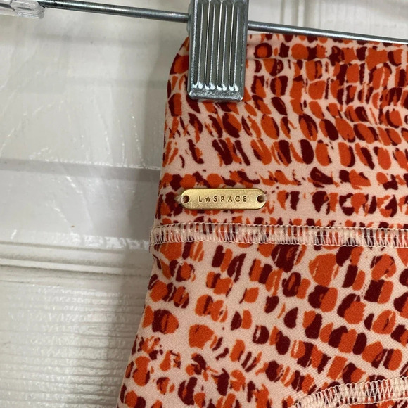 L*SPACE Set Do The Twist Sports Bra Carter Bike Short Wild Bunch Size XS Orange - Picture 14 of 16